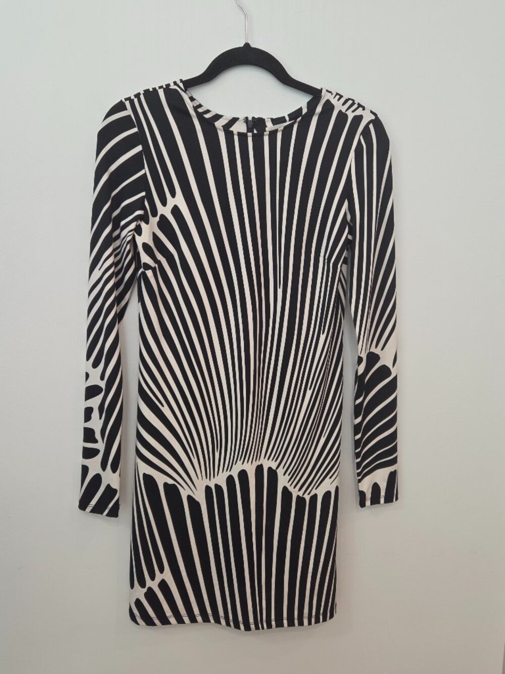 Julie Brown Long Sleeve Black & White Dress Small